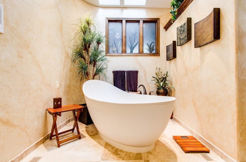 Different Types of Bathtubs and their materials
