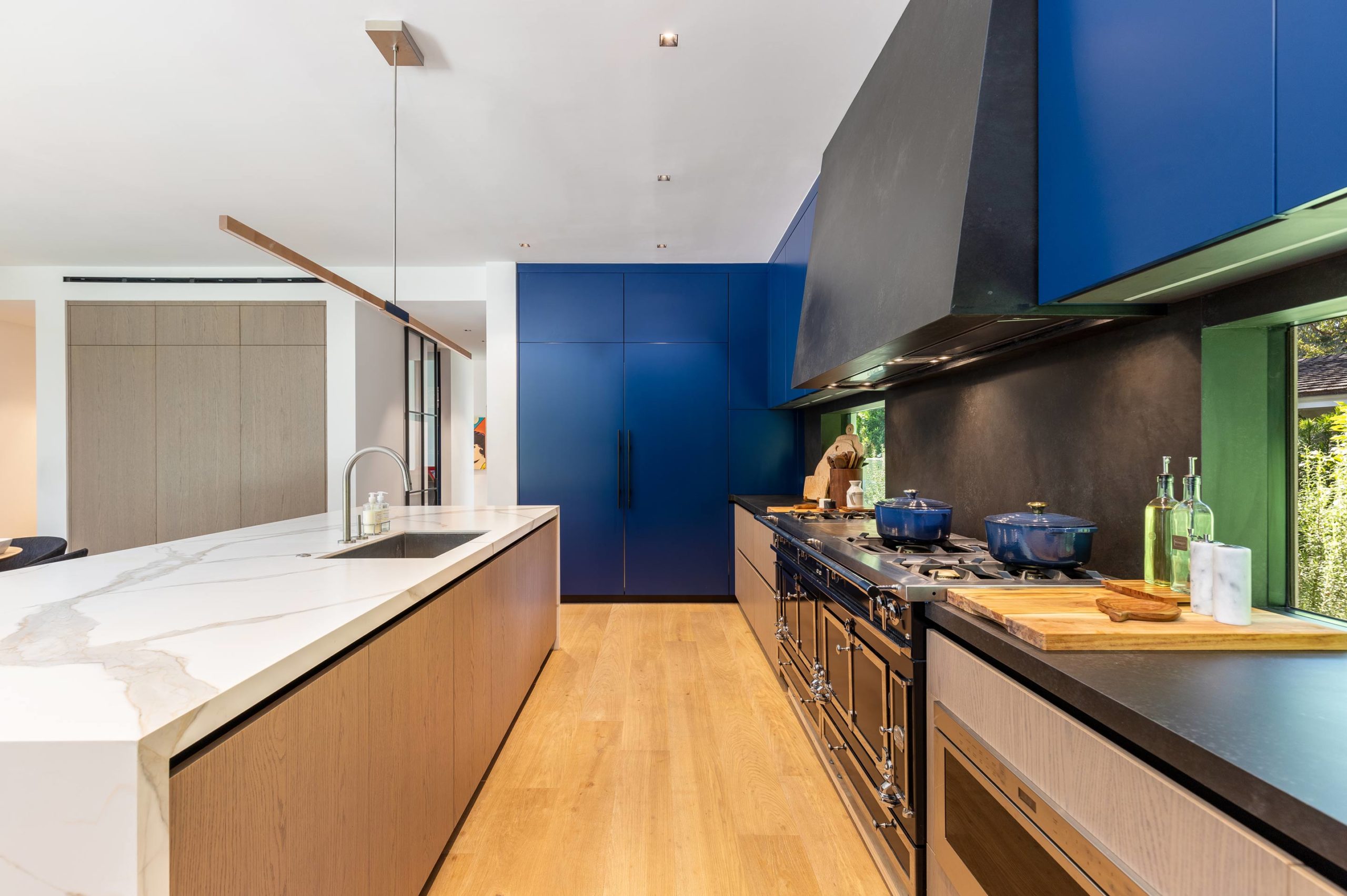 Opulent Modern Kitchen Concept