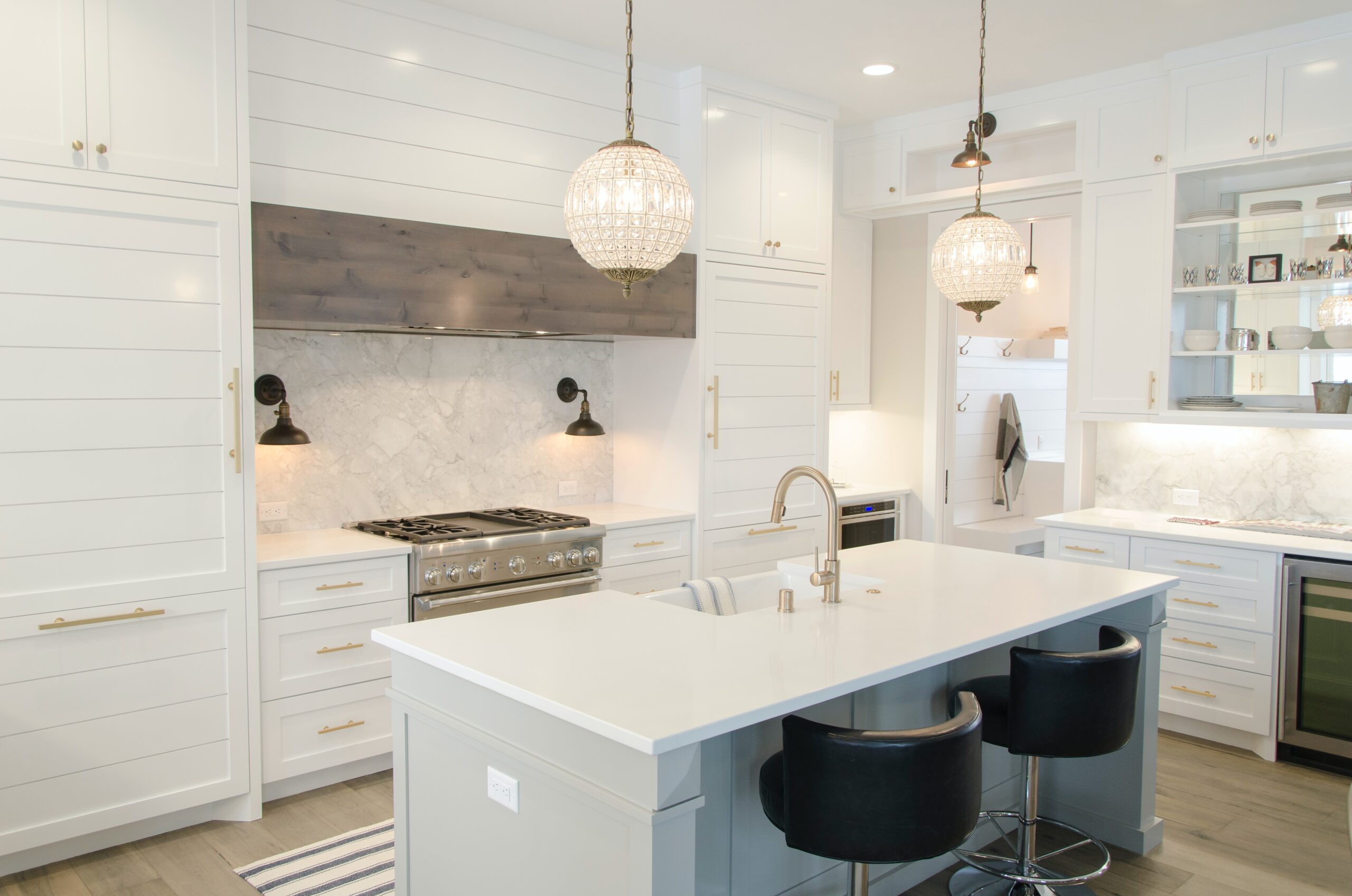 8 Luxury Modern Kitchen Design Ideas to Inspire Your Renovation